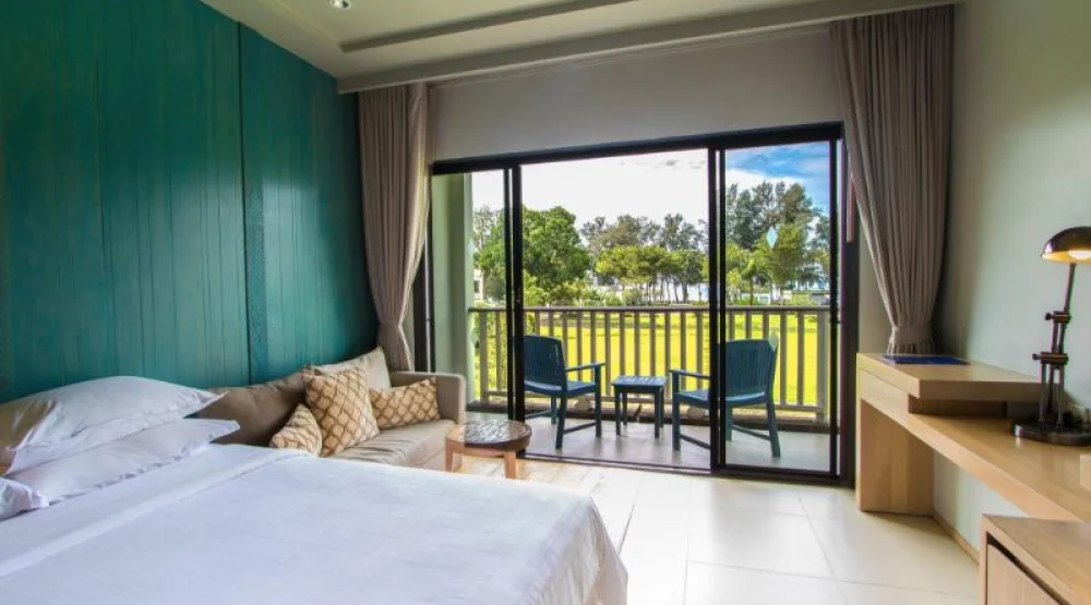 Club Premium Sea-facing King at Dusit Thani Krabi Beach Resort