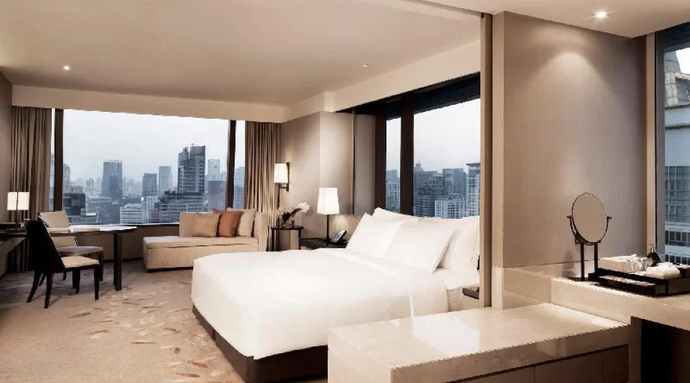 Deluxe Corner King Room at The Okura Prestige Bangkok