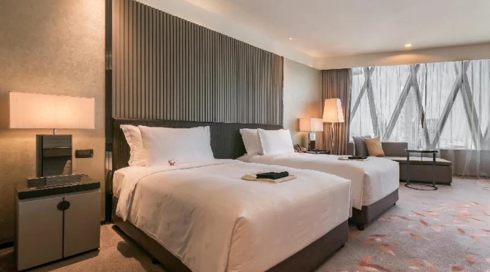Deluxe Suite at The Okura Prestige Bangkok