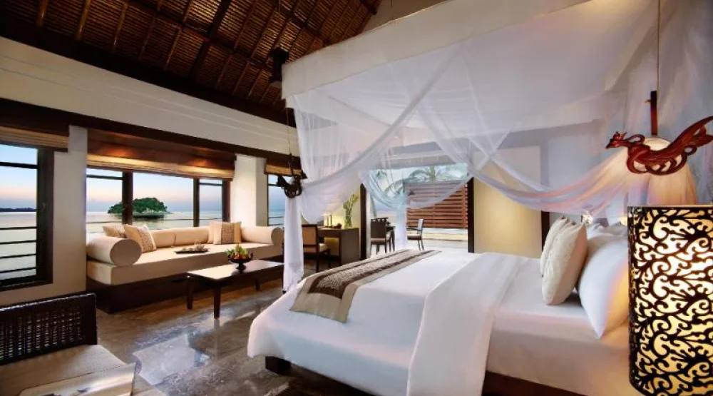 Wellbeing Villa On The Rock at Banyan Tree Bintan