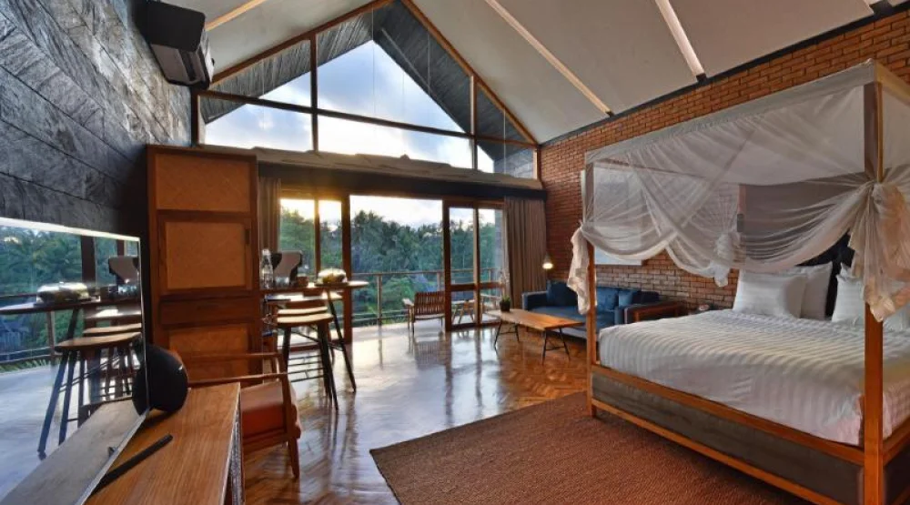 Deluxe Suite at Chapung Sebali