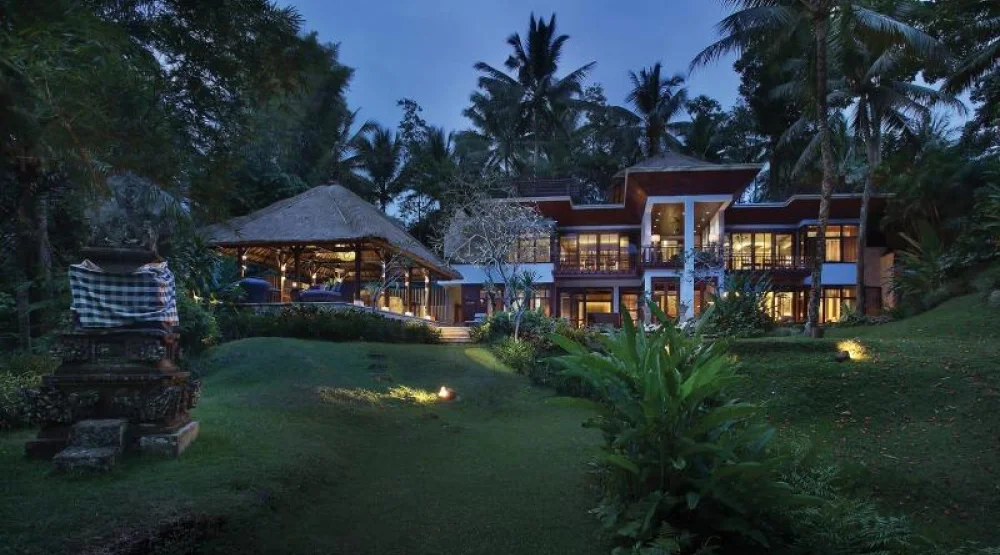 Three Bedroom Royal Villa with Private Pool at Four Seasons Resort Bali at Sayan