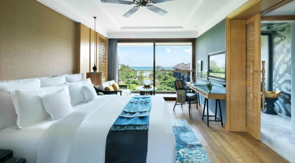 One King Bed Standard Partial Ocean View at Hotel Indigo Bali Seminyak Beach