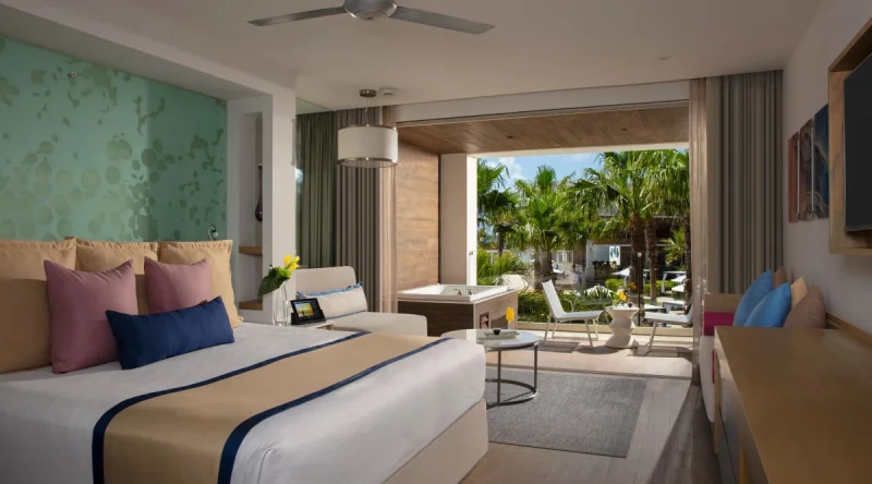 Preferred Club Junior Suite Swim Out Tropical View at Secrets Riviera Cancun Resort & Spa