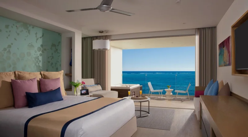 Preferred Club Junior Suite Ocean Front at Secrets Riviera Cancun Resort & Spa