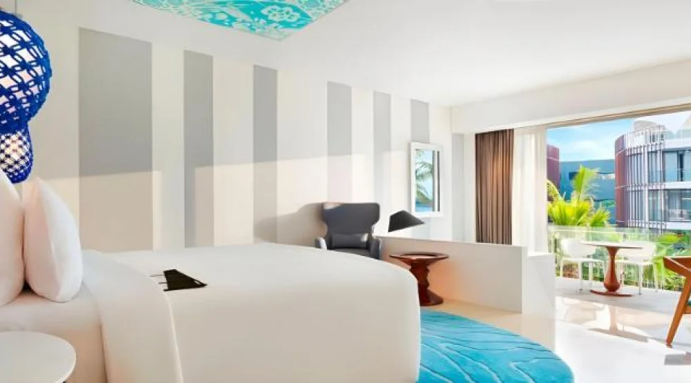 Deluxe Room at Le Meridien Bali Jimbaran