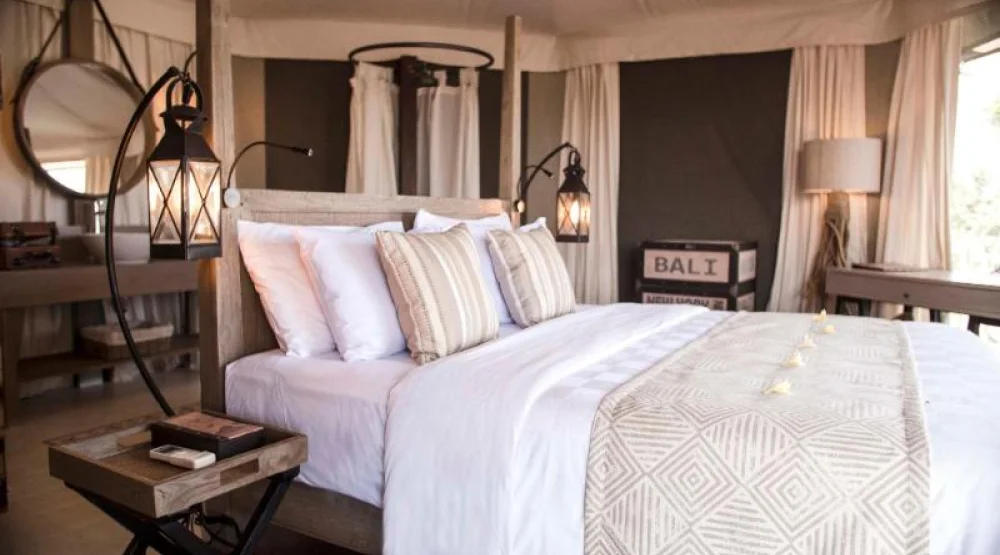 Luxury Glamping Tent at Menjangan Dynasty Resort