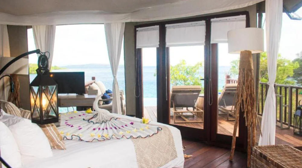 Villa Private Pool Beachfront at Menjangan Dynasty Resort