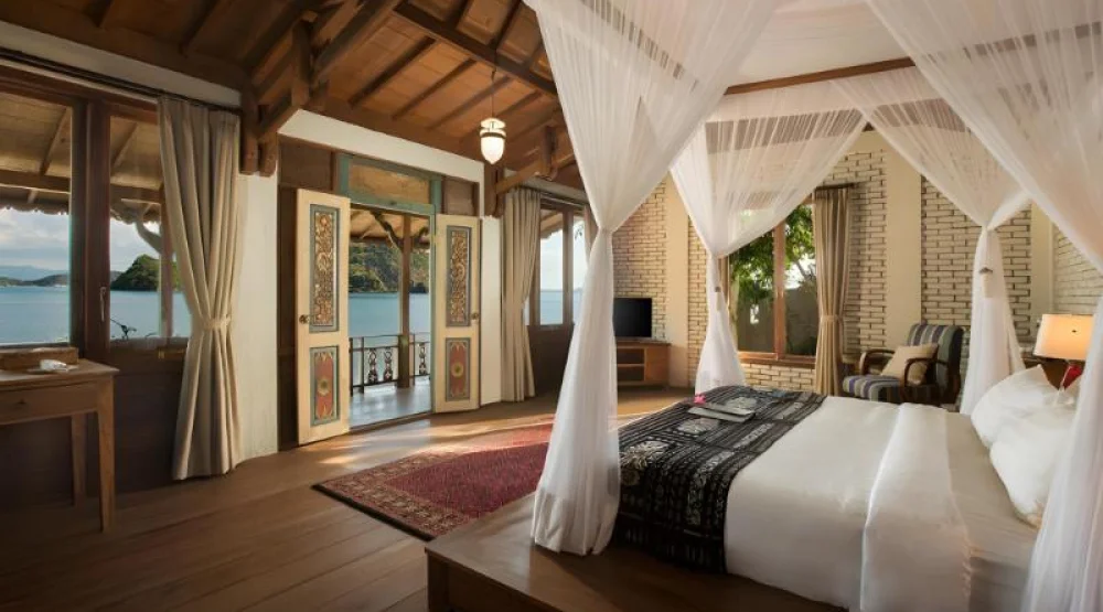 Executive Beachfront Villa at Plataran Komodo Resort & Spa