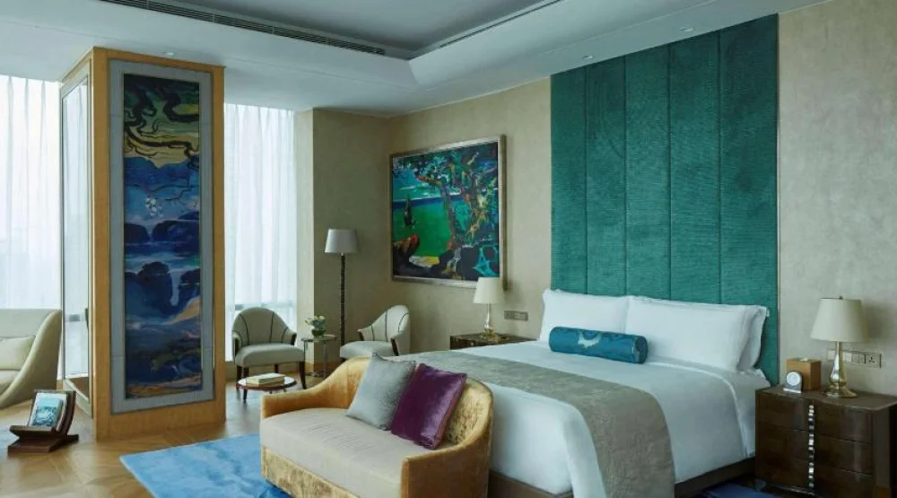 Raffles King Room at Raffles Jakarta