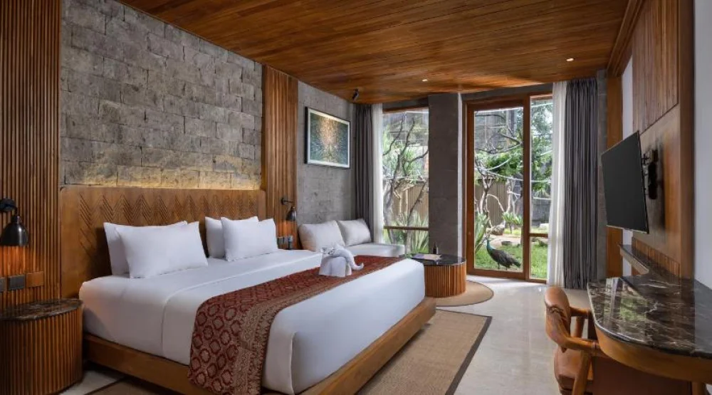 Family Suite Aviary at Sanctoo Suites & Villas at Bali Zoo