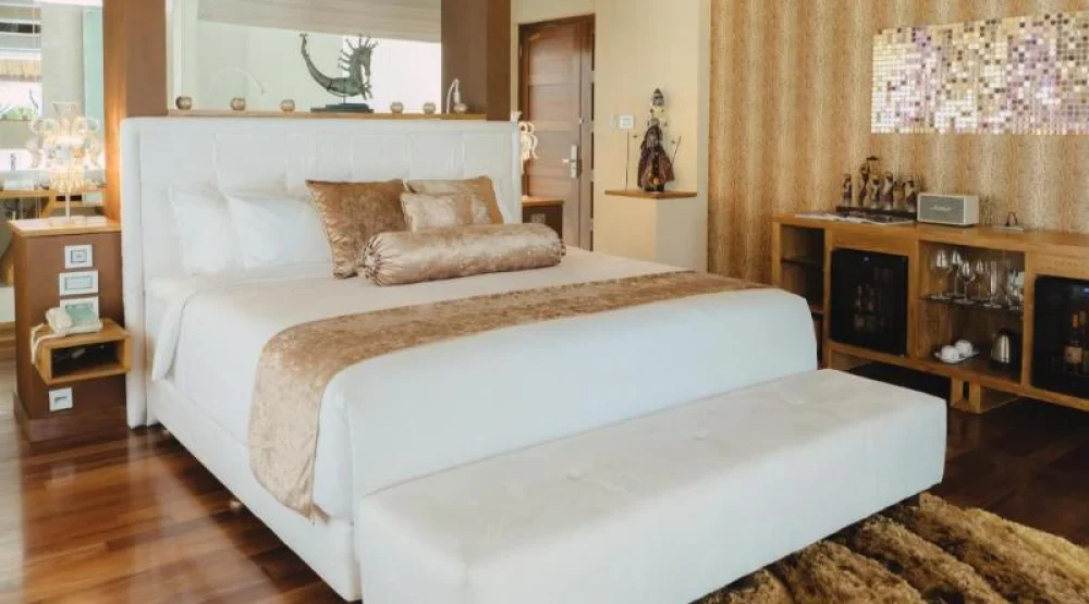 Suite - Breakfast For Two Included at Seven Secrets by Hanging Gardens