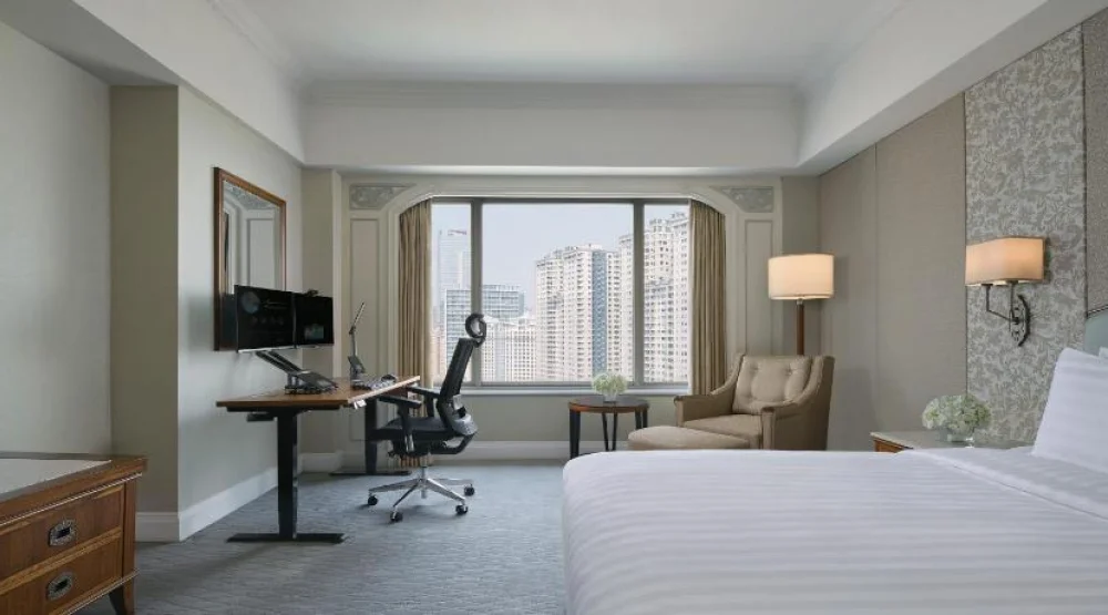 Horizon Club King at Shangri-La Jakarta