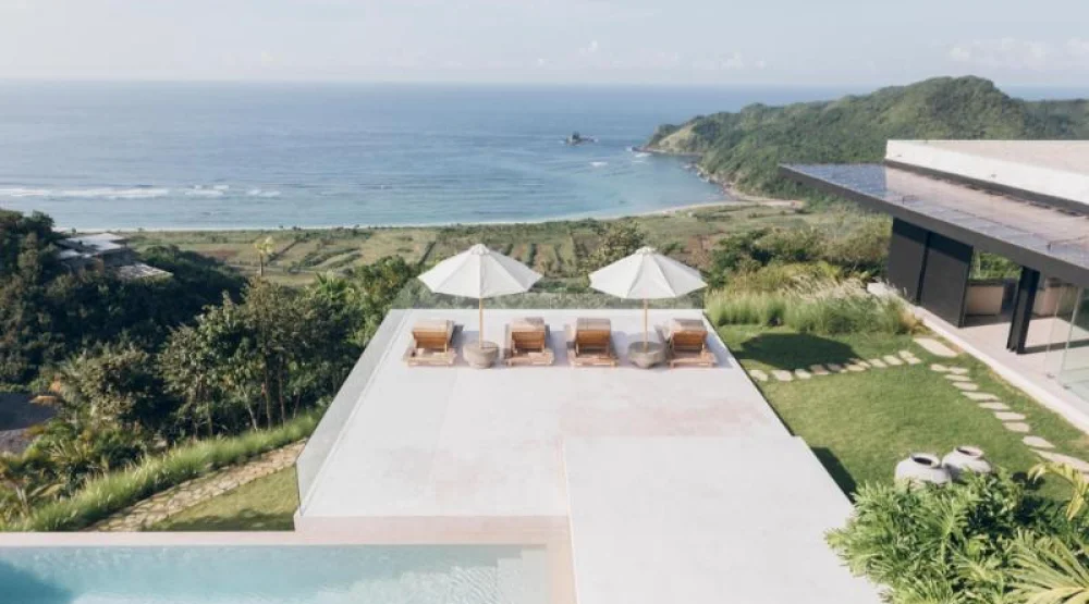 Three Bedroom Villa V with Sea View at Tampah Hills