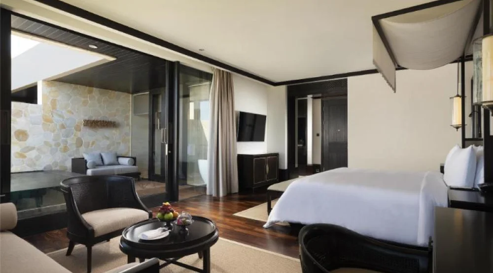 Cliff Private Pool Junior Suite at The Apurva Kempinski Bali