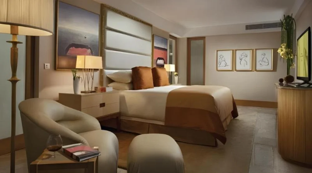 Earl Ocean Suite at The Mulia Bali