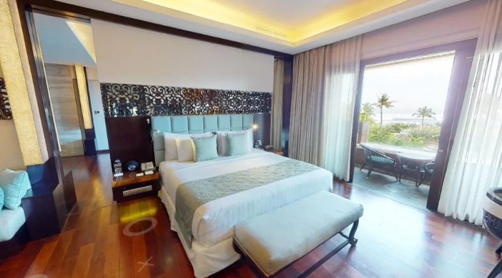 Ocean Suite with Jacuzzi at The Seminyak Beach Resort & Spa