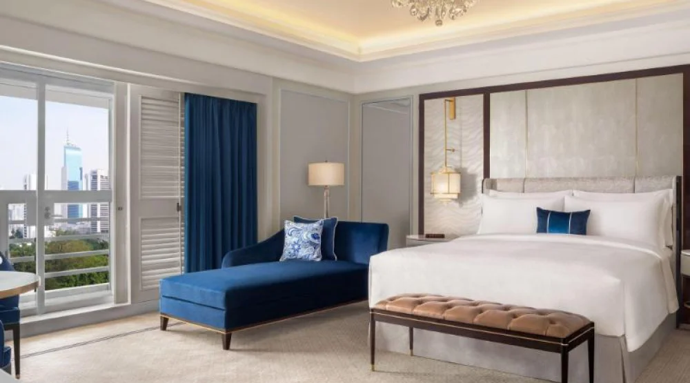 Grand Deluxe, Guest Room, One King, Balcony at The St. Regis Jakarta