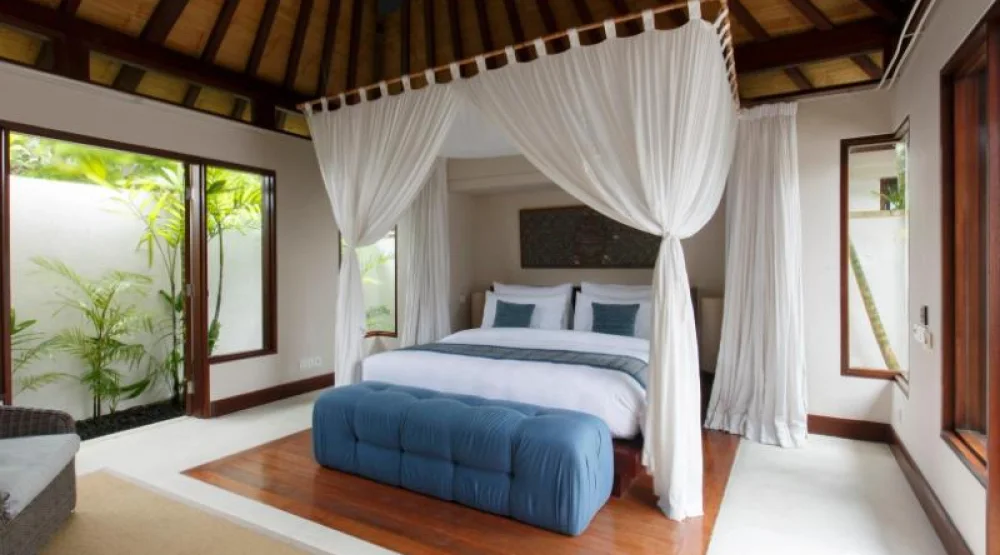 Junior Suite at The Ungasan Clifftop Resort