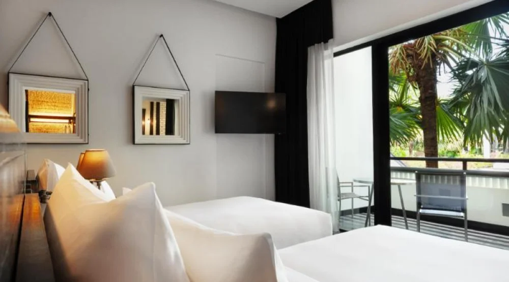 Deluxe Twin at Shinta Mani Angkor