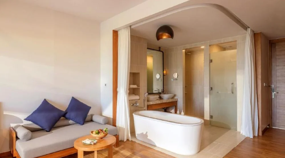 Deluxe Sea View Twin Room at Ana Mandara Cam Ranh