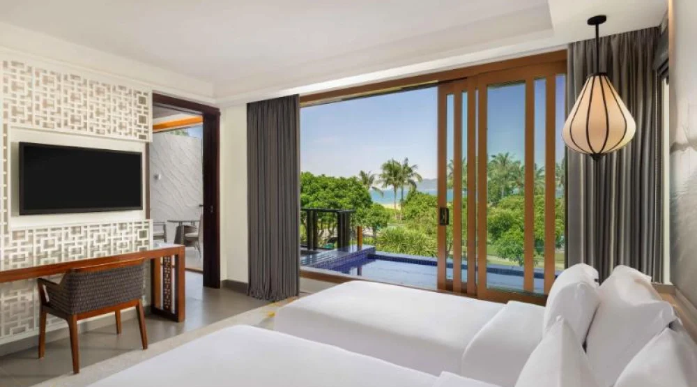 Junior Seaview Pool Suite Twin with Private Pool at Angsana Lang Co