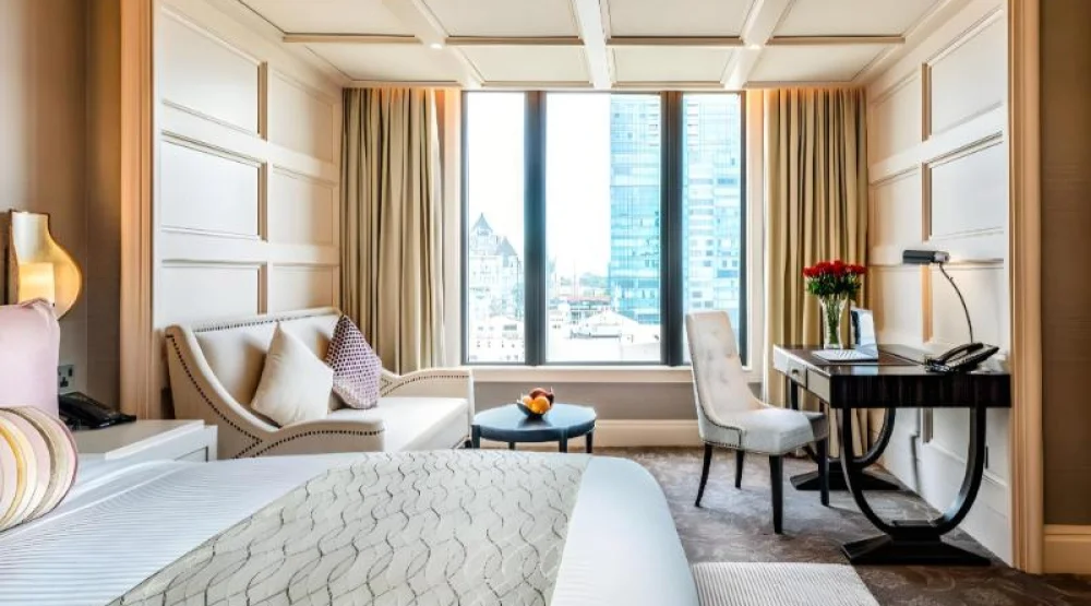 Signature Premium Room at Caravelle Saigon