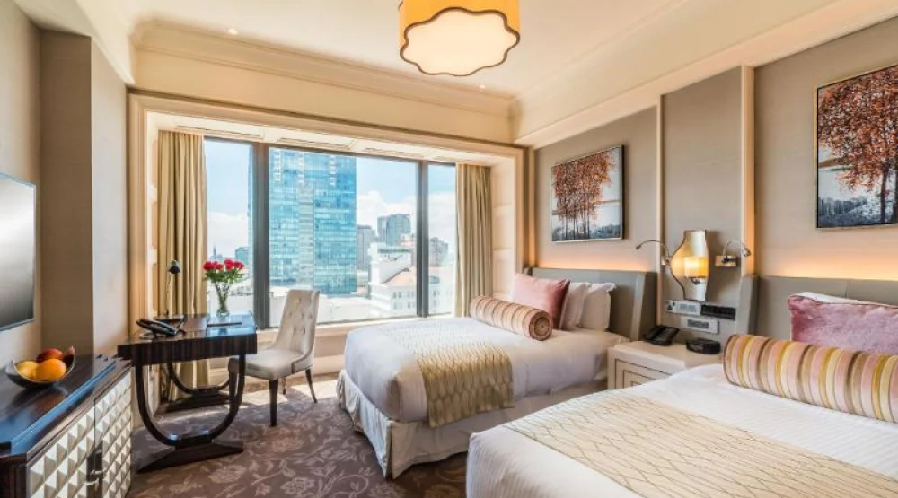 Deluxe Twin Room at Caravelle Saigon