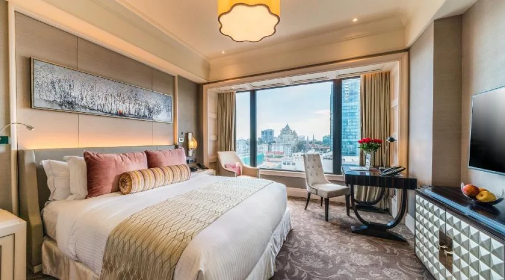 Opera King Room at Caravelle Saigon