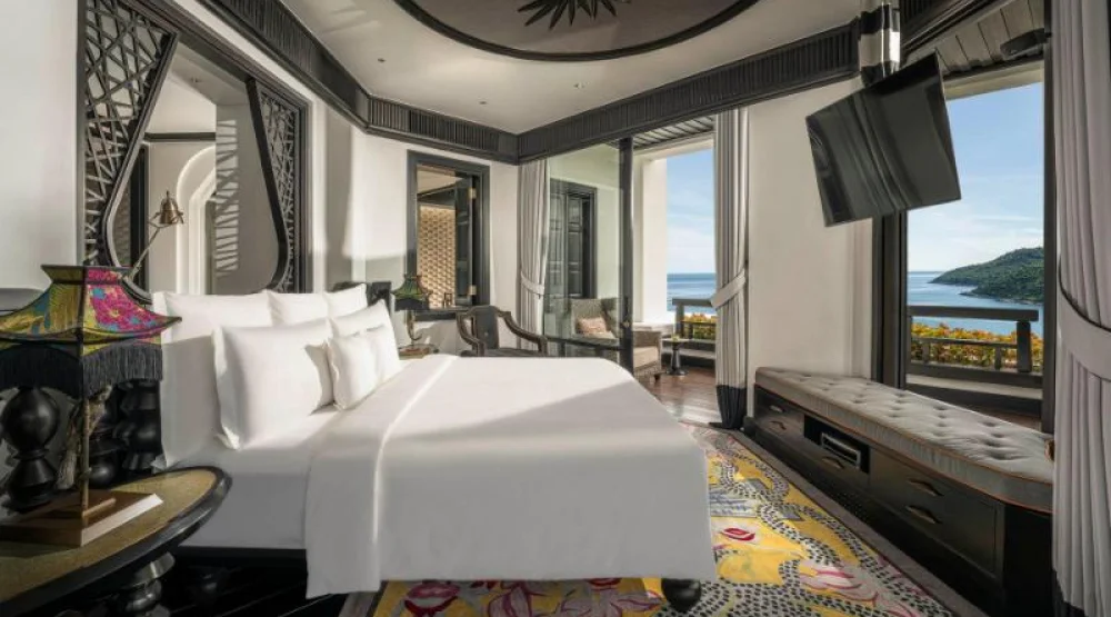 One King Club Suite Panoramic Ocean View at InterContinental Danang Sun Peninsula Resort