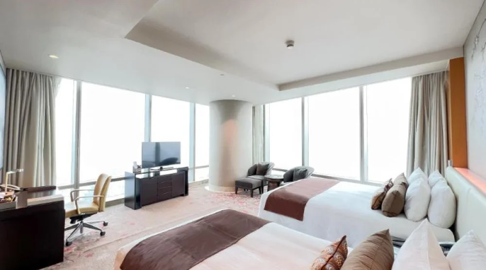 Club Junior Suite Twin at Lotte Hotel Hanoi