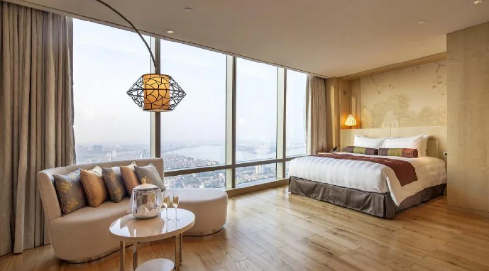 Club Junior Suite King at Lotte Hotel Hanoi