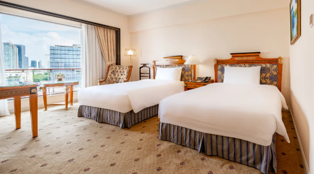 Executive Twin City View at Lotte Hotel Saigon