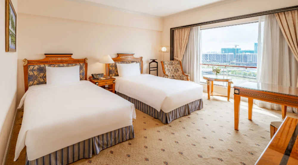 Executive Twin River View at Lotte Hotel Saigon