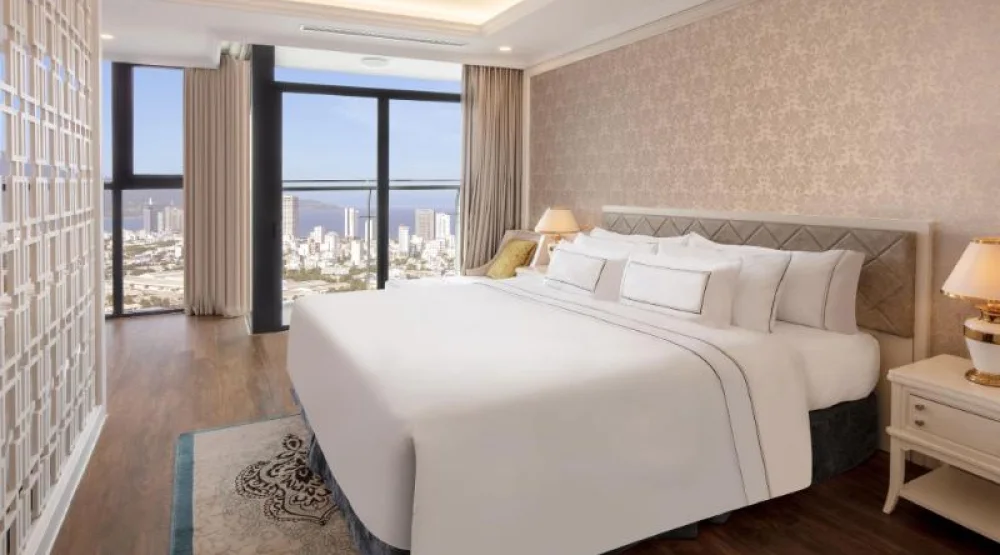 Junior Suite at Melia Vinpearl Danang Riverfront