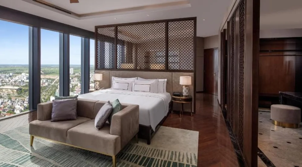 Presidential Suite at Melia Vinpearl Hue