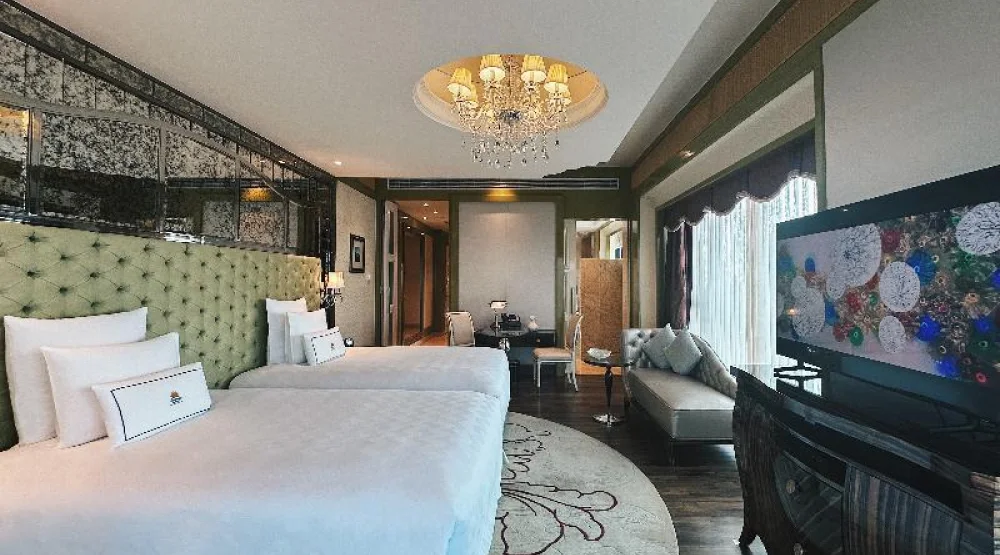Grand Deluxe Twin at The Reverie Saigon