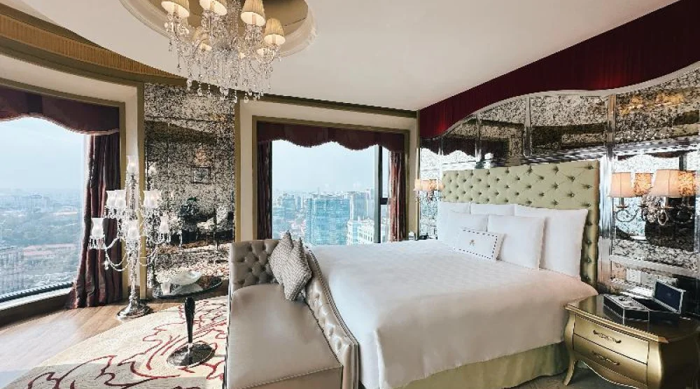 Panorama Deluxe at The Reverie Saigon