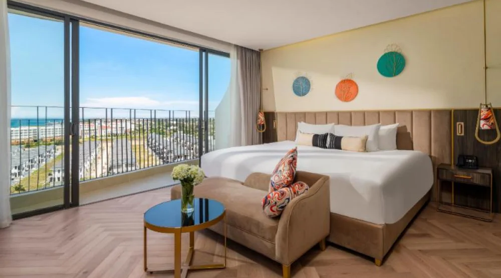 Deluxe King at Wyndham Hoi An Royal Beachfront Resort