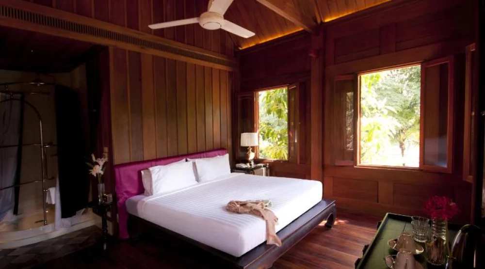 Deluxe Room at Burasari Heritage