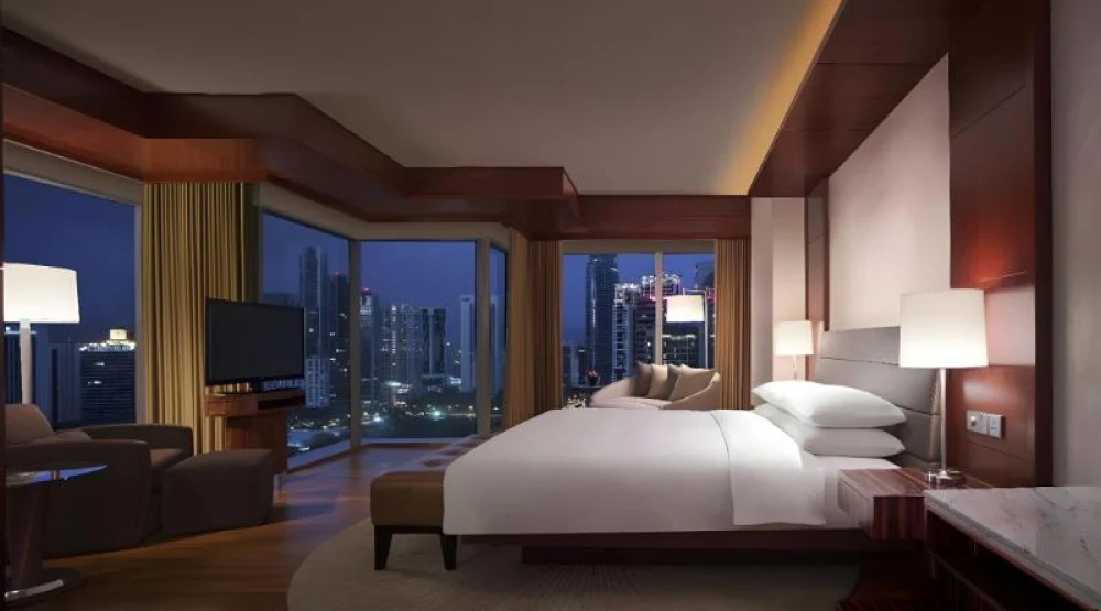 One King Bed with Tower View Deluxe at Grand Hyatt Kuala Lumpur