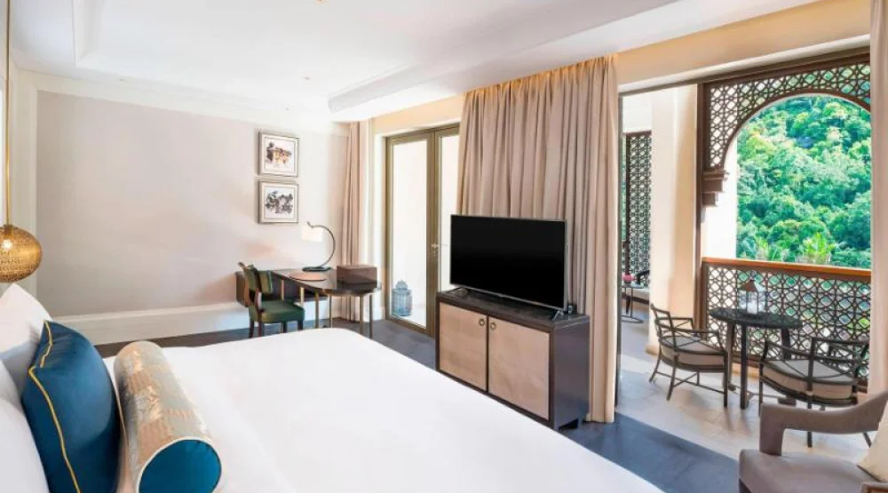 Guest Room, One King, Rainforest View at The St. Regis Langkawi