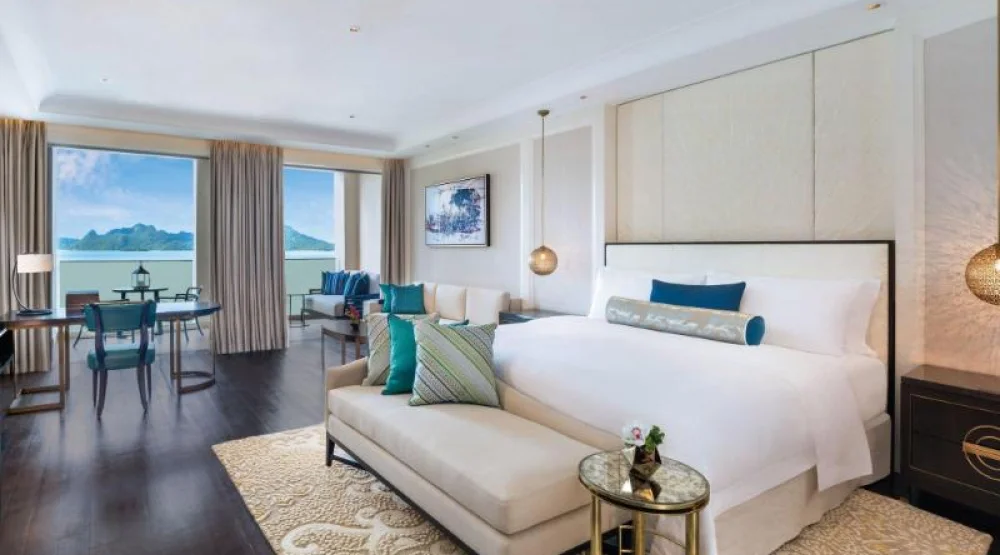 Guest Room, One King, Andaman Sea View at The St. Regis Langkawi