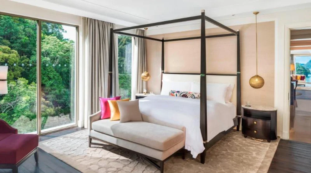 Panoramic, Suite, One King, Rainforest View, Sea View, Corner Room at The St. Regis Langkawi