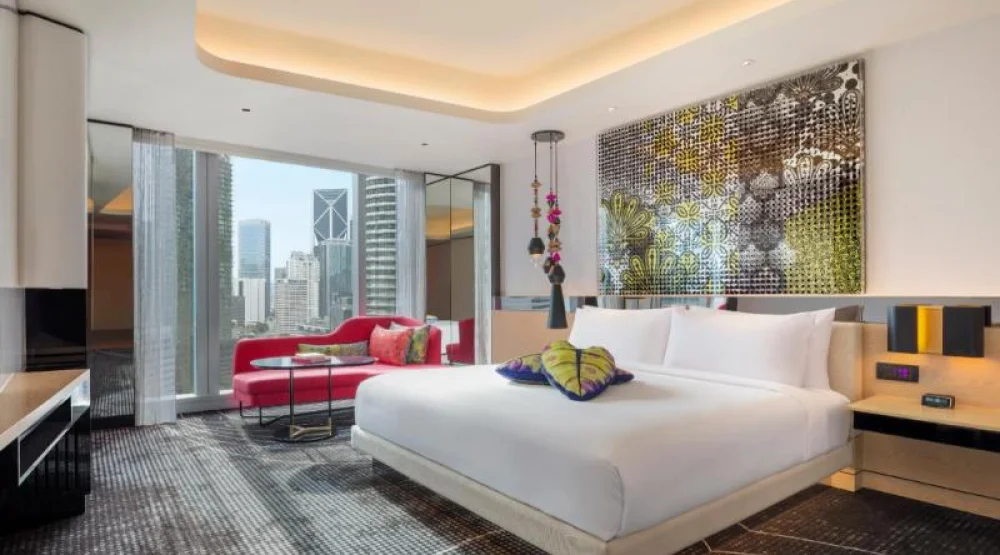 Spectacular, Guest Room, One King, Twin Towers View at W Kuala Lumpur