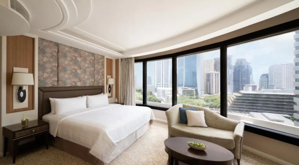 Tower Wing Premier Room at Edsa Shangri-La Hotel