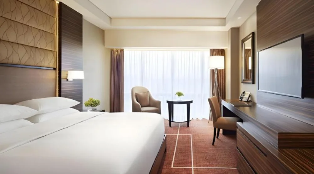 One King Bed at Hyatt Regency Manila