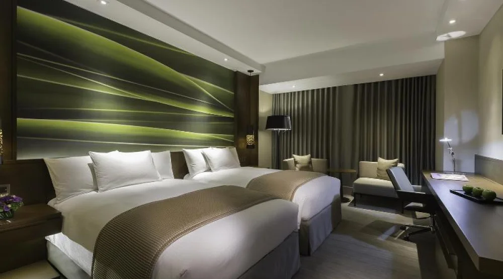 Continental Club Twin at Marco Polo Ortigas Manila