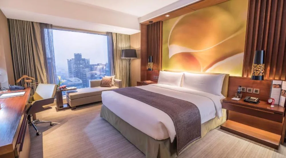 Continental Premier Room at Marco Polo Ortigas Manila