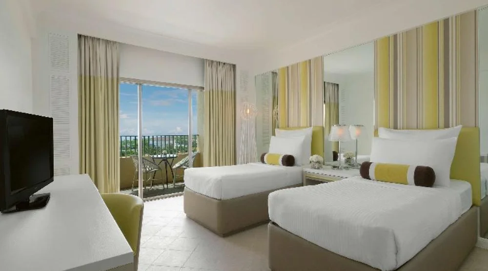Deluxe Atrium View Twin at Movenpick Hotel Mactan Island Cebu